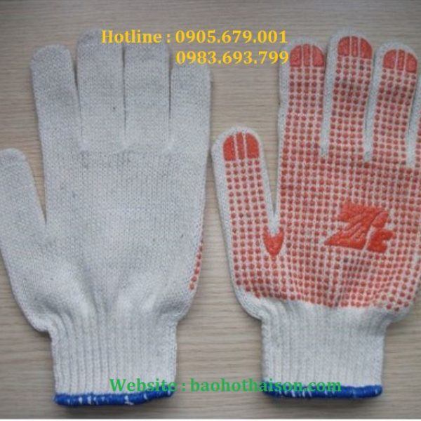 Găng tay len chấm hạt nhựa - Công Ty TNHH Sản Xuất Thương Mại Dịch Vụ Xuất Nhập Khẩu Thái Sơn